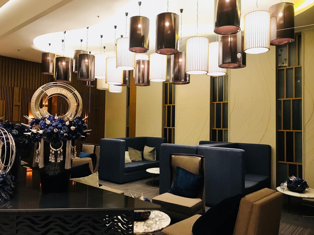 Astra Suites Central Chiang Mai Eksteriør billede