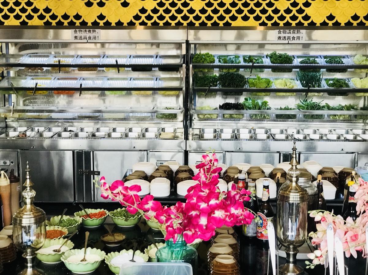 Astra Suites Central Chiang Mai Eksteriør billede