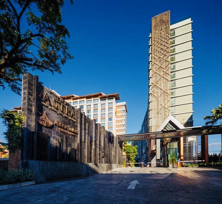 Astra Suites Central Chiang Mai Eksteriør billede