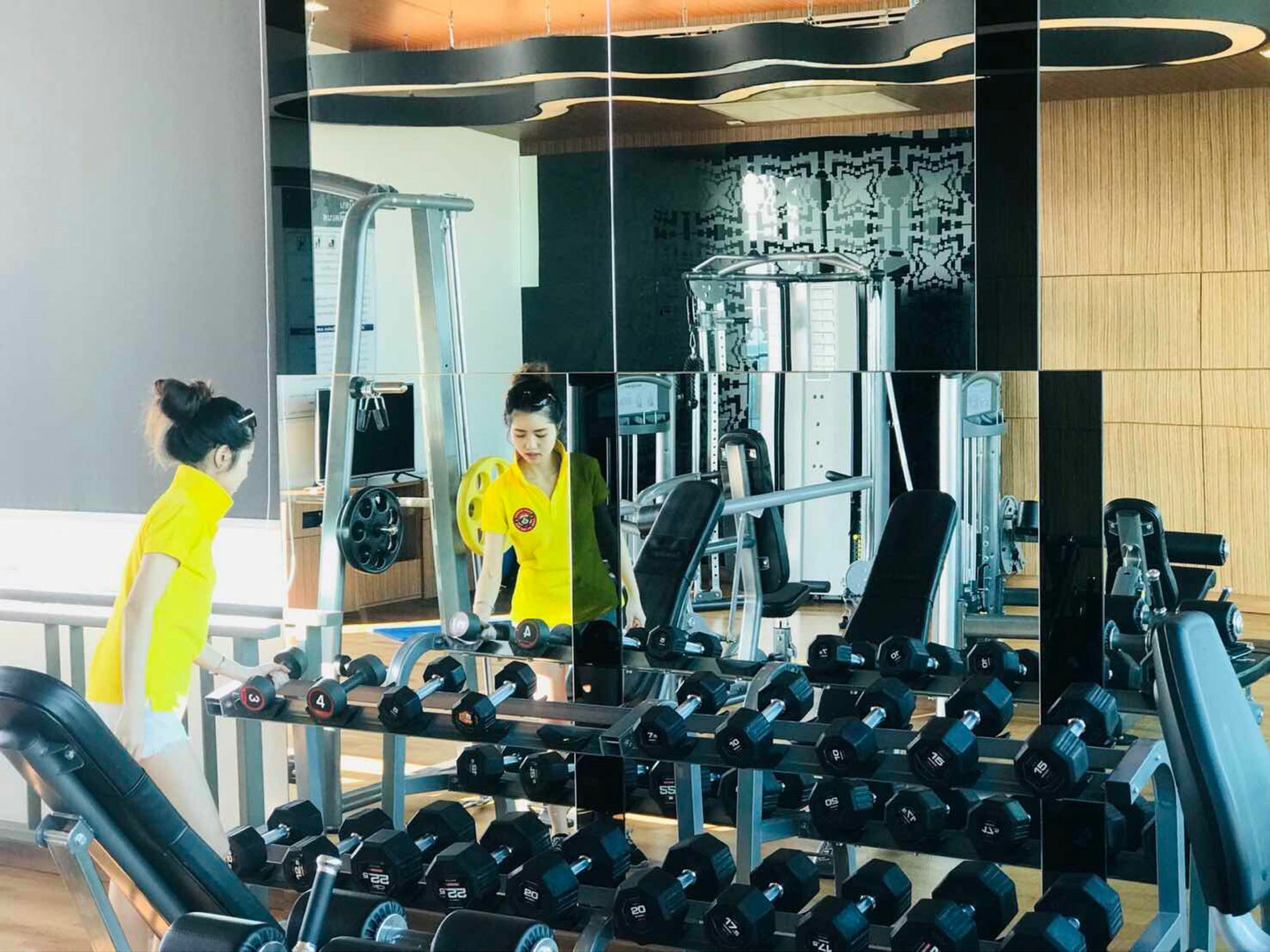 Astra Suites Central Chiang Mai Eksteriør billede